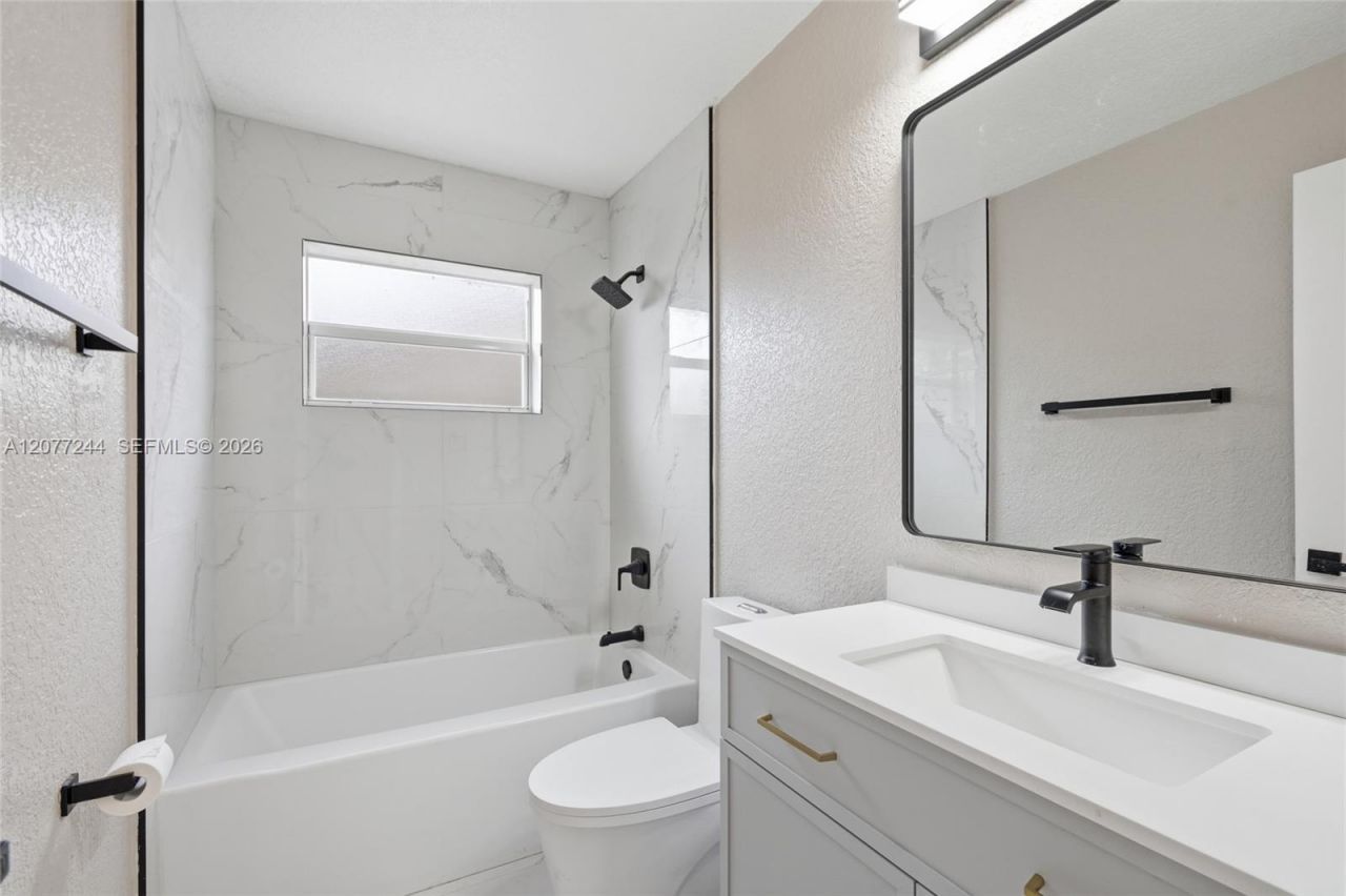 3309 NW 94th Ave , Sunrise, FL 33351 Photo
