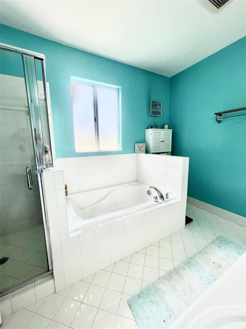 912 NE 35th Ave, Homestead, FL 33033 Photo