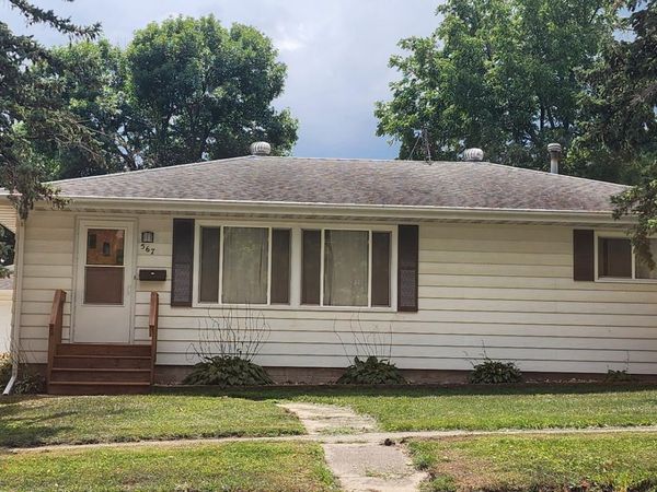 567 W 5th Street , Zumbrota, MN 55992