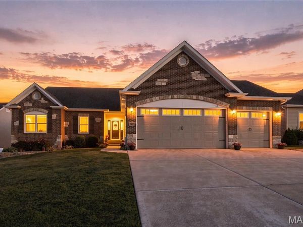 110 Cypress Meadows Drive, Wentzville, MO 63385