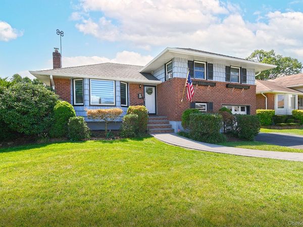 4039 Hahn Avenue, Bethpage, NY 11714
