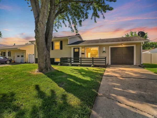 1813 W Brandon Avenue, Marion, IN 46952