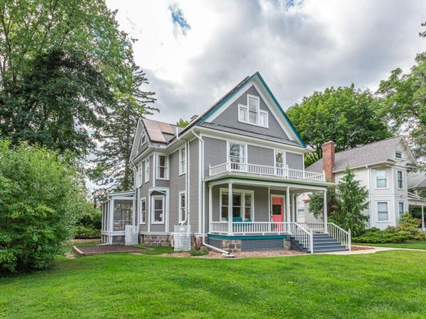 916 Olivia Avenue, Ann Arbor, MI 48104