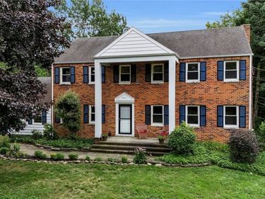 9501 Greiner Road, Clarence, NY 14031