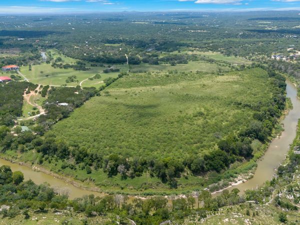 928 Enchanted View, Canyon Lake, TX 78133
