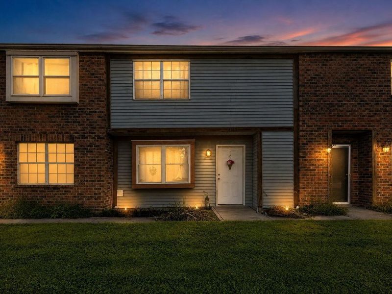 4813 Farber, Unit C, Columbus, OH 43221 Photo 2