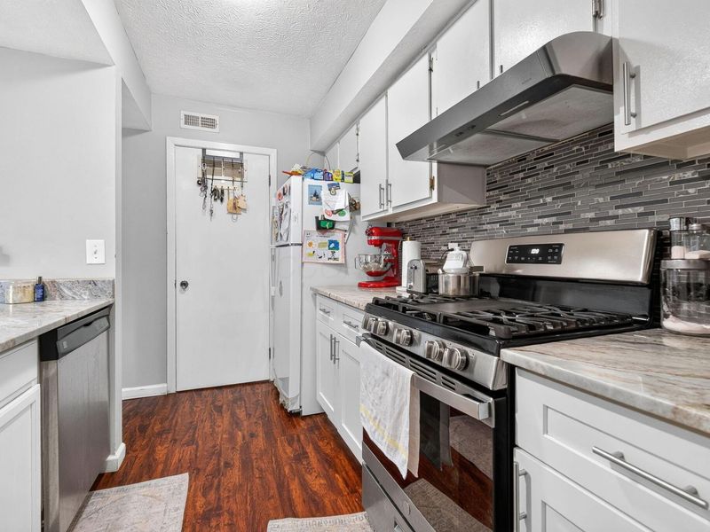 4813 Farber, Unit C, Columbus, OH 43221 Photo 4