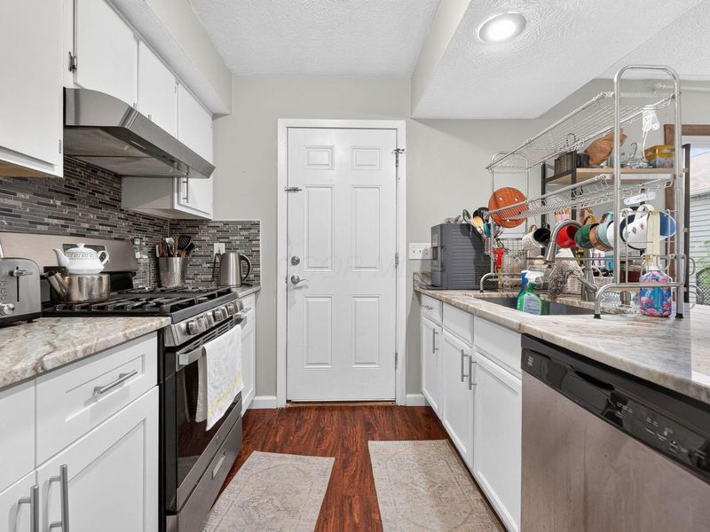 4813 Farber, Unit C, Columbus, OH 43221 Photo 6