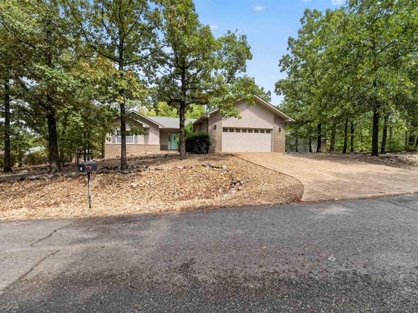 3 ROLLO Lane, Hot Springs Village, AR 71909