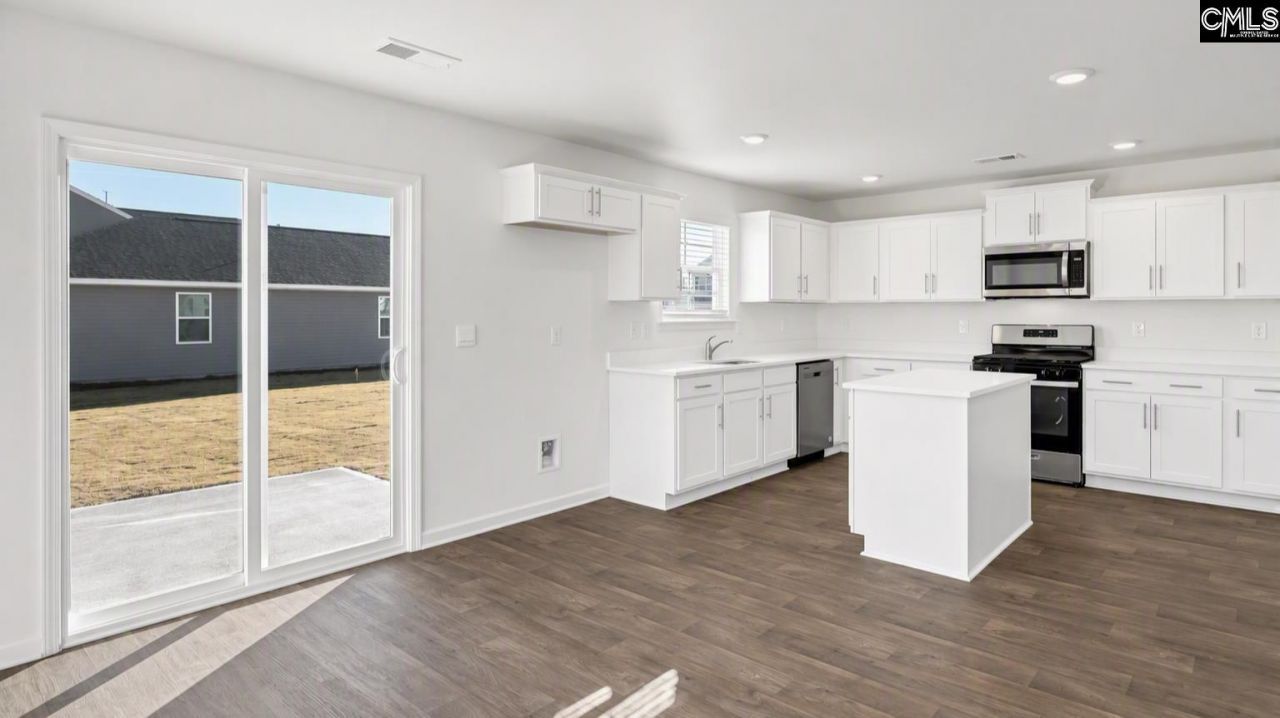 434 Cherrybark Court Photo 8