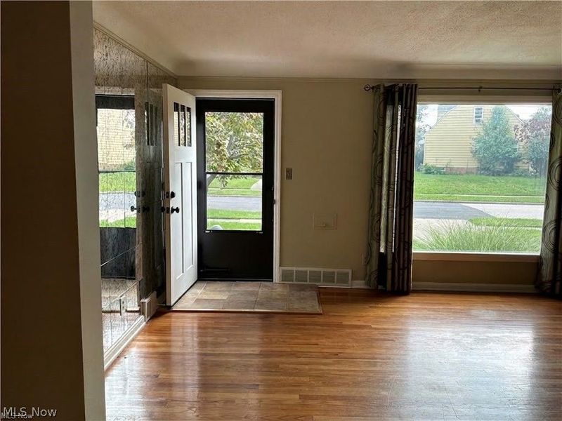 706 North Street, Brooklyn Heights, OH 44131 Photo 10
