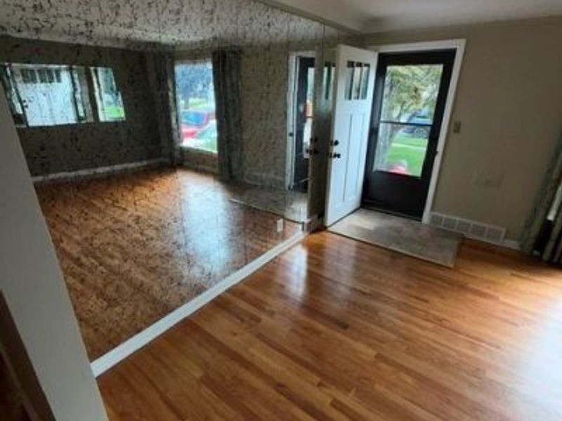 706 North Street, Brooklyn Heights, OH 44131 Photo 12