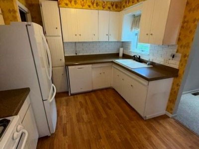 706 North Street, Brooklyn Heights, OH 44131 Photo 7