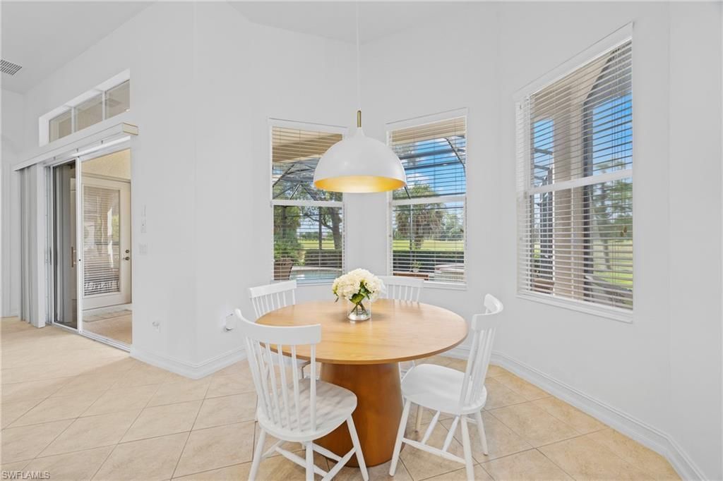 7828 Valencia Ct , Naples, FL 34113 Photo