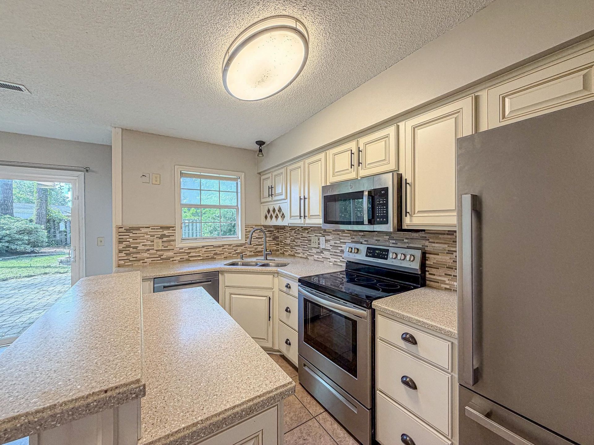 302 Scotts Mill Ct. Photo 11
