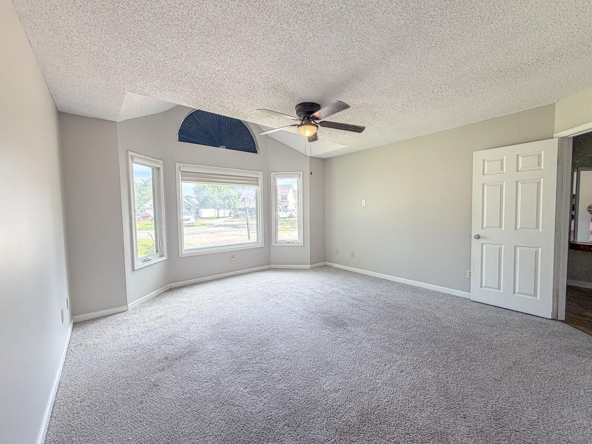 302 Scotts Mill Ct. Photo 19