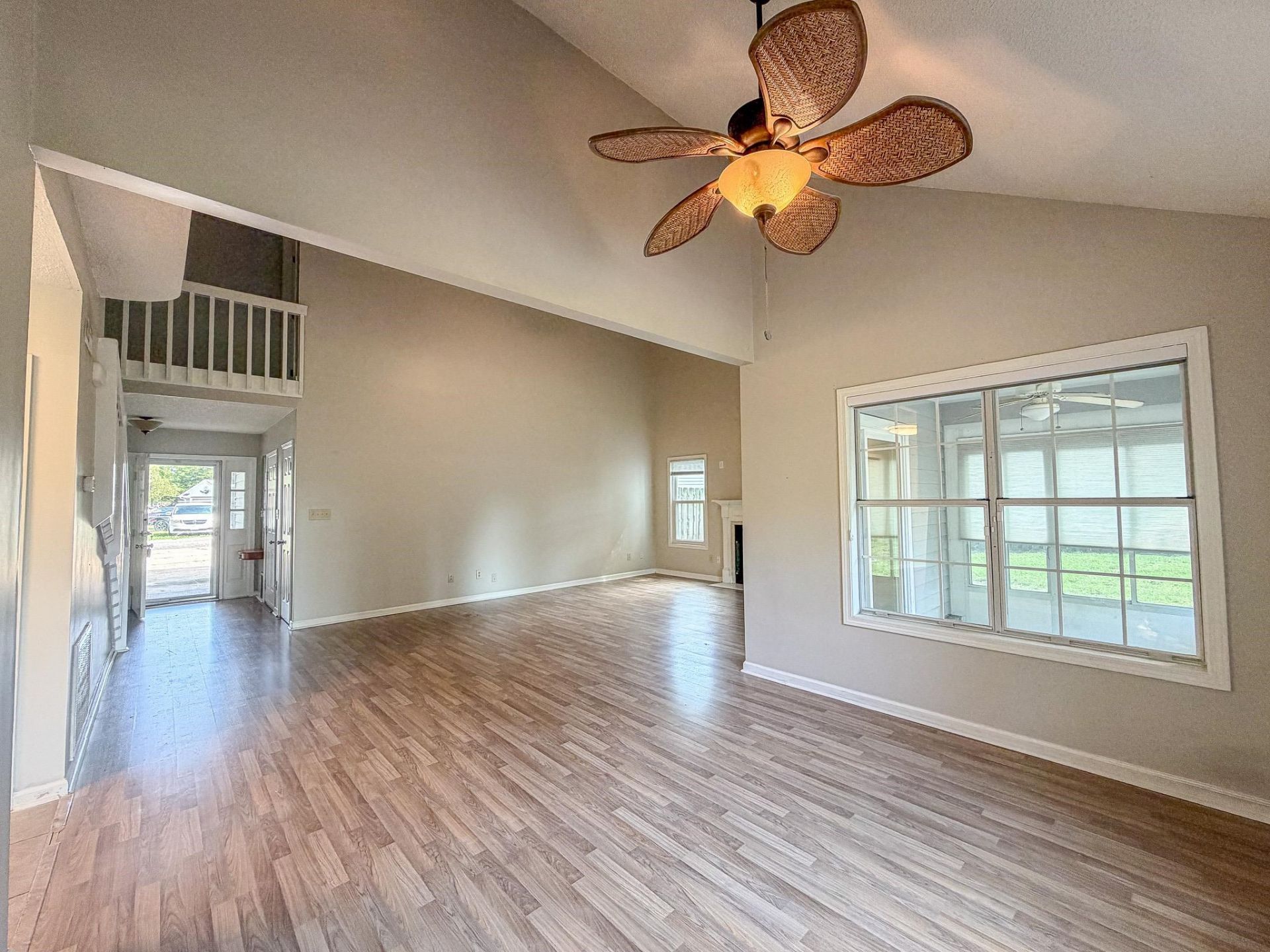 302 Scotts Mill Ct. Photo 9