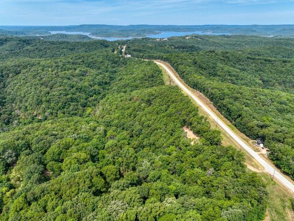 Windsong Lane , Eureka Springs, AR 72631