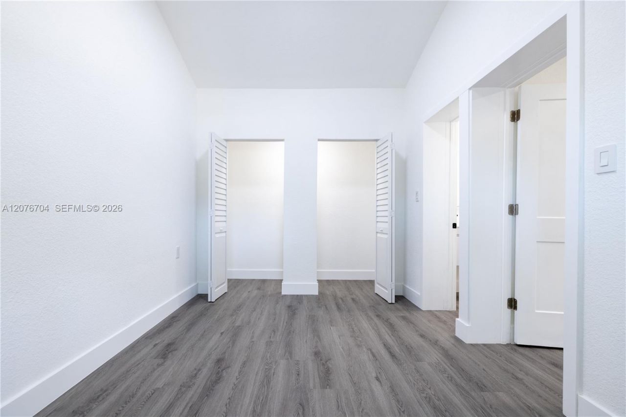 1029 NW 42nd St, Miami, FL 33127 Photo