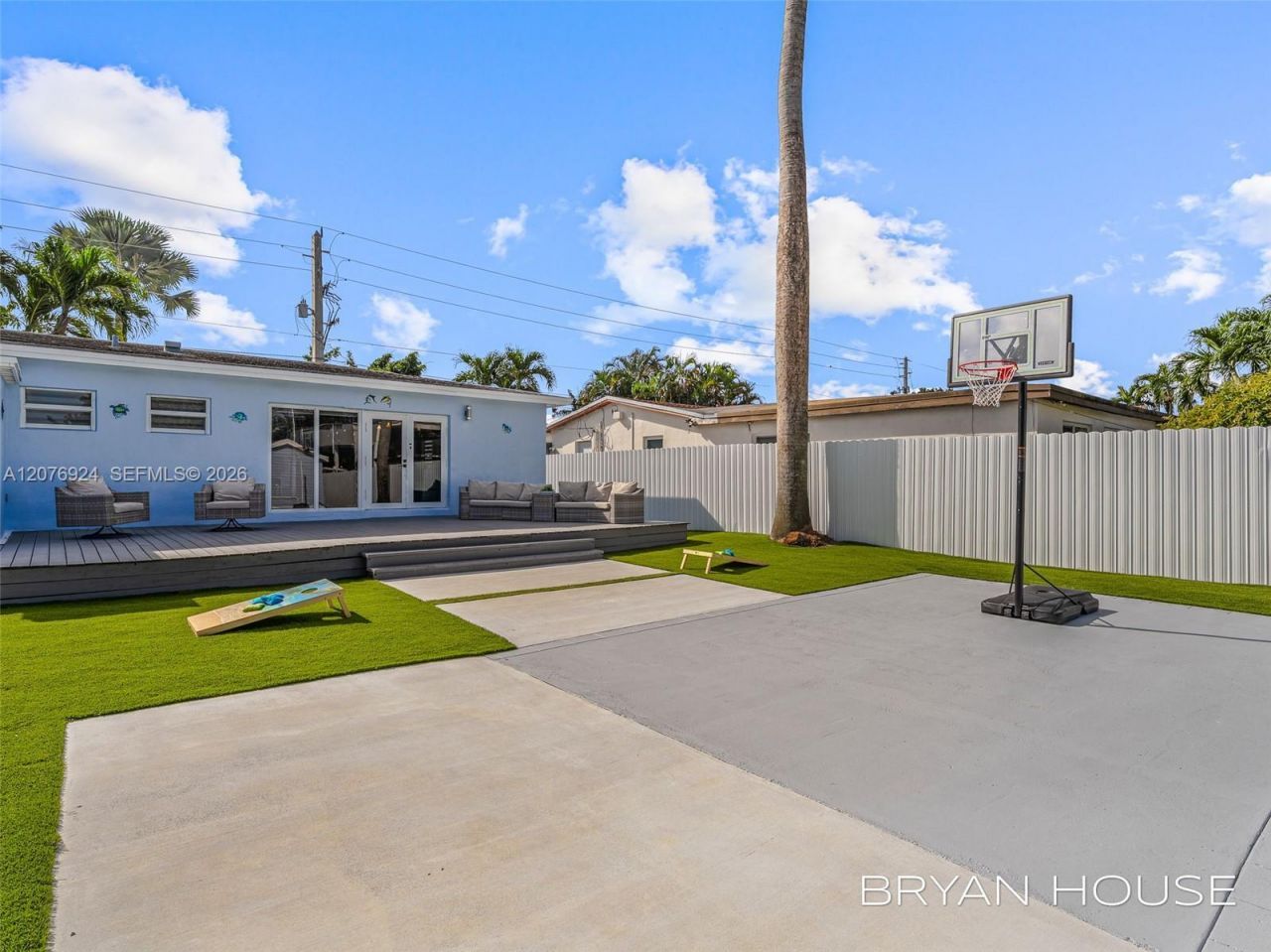 3341 NW 20th St, Miami, FL 33142 Photo