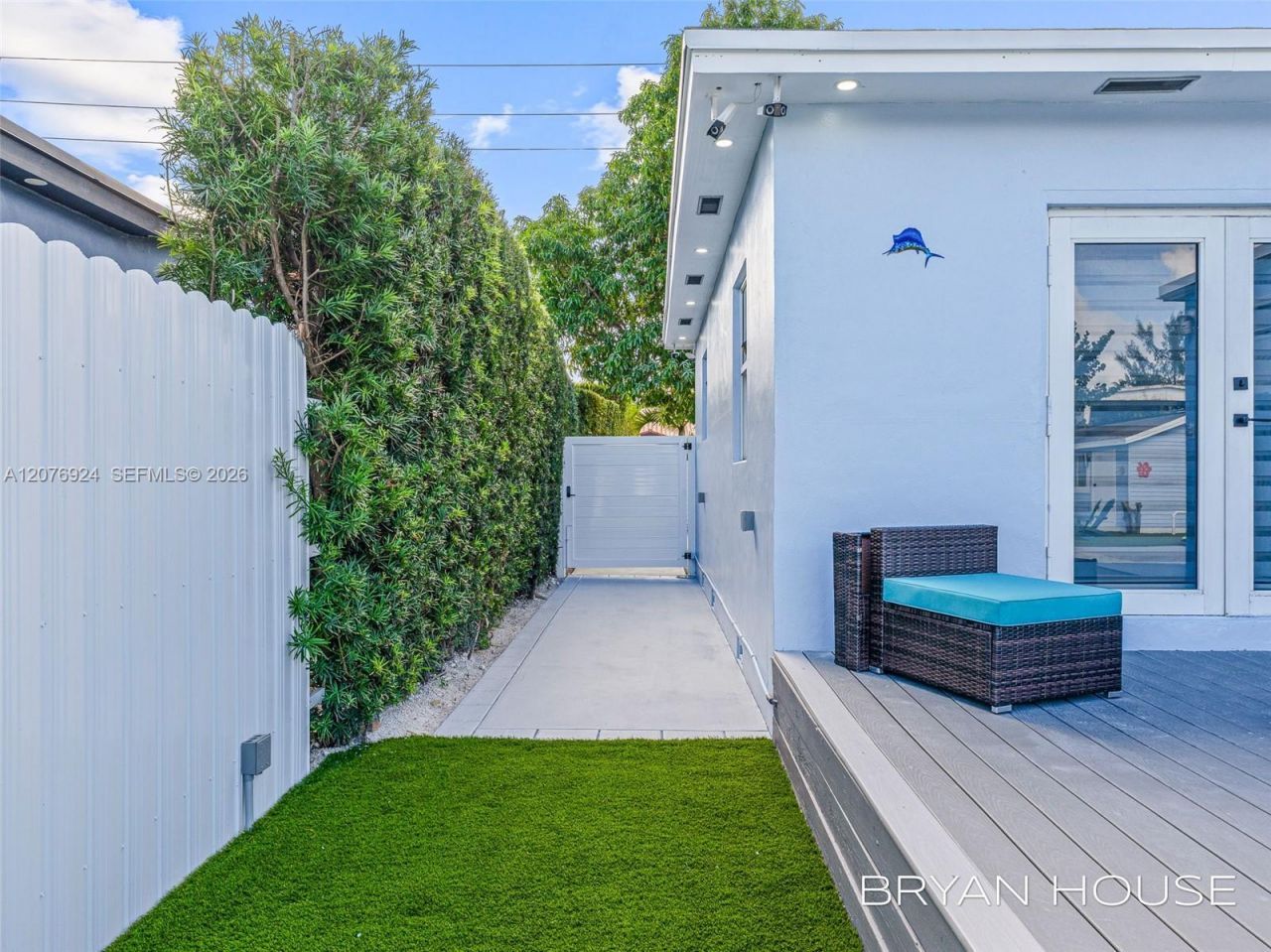 3341 NW 20th St, Miami, FL 33142 Photo