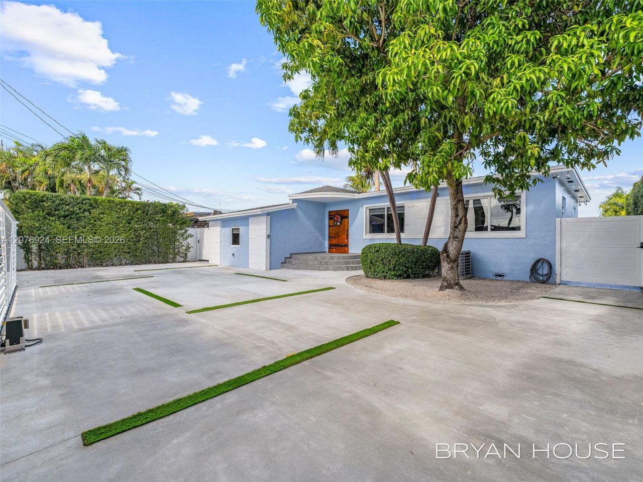 3341 NW 20th St, Miami, FL 33142 Photo