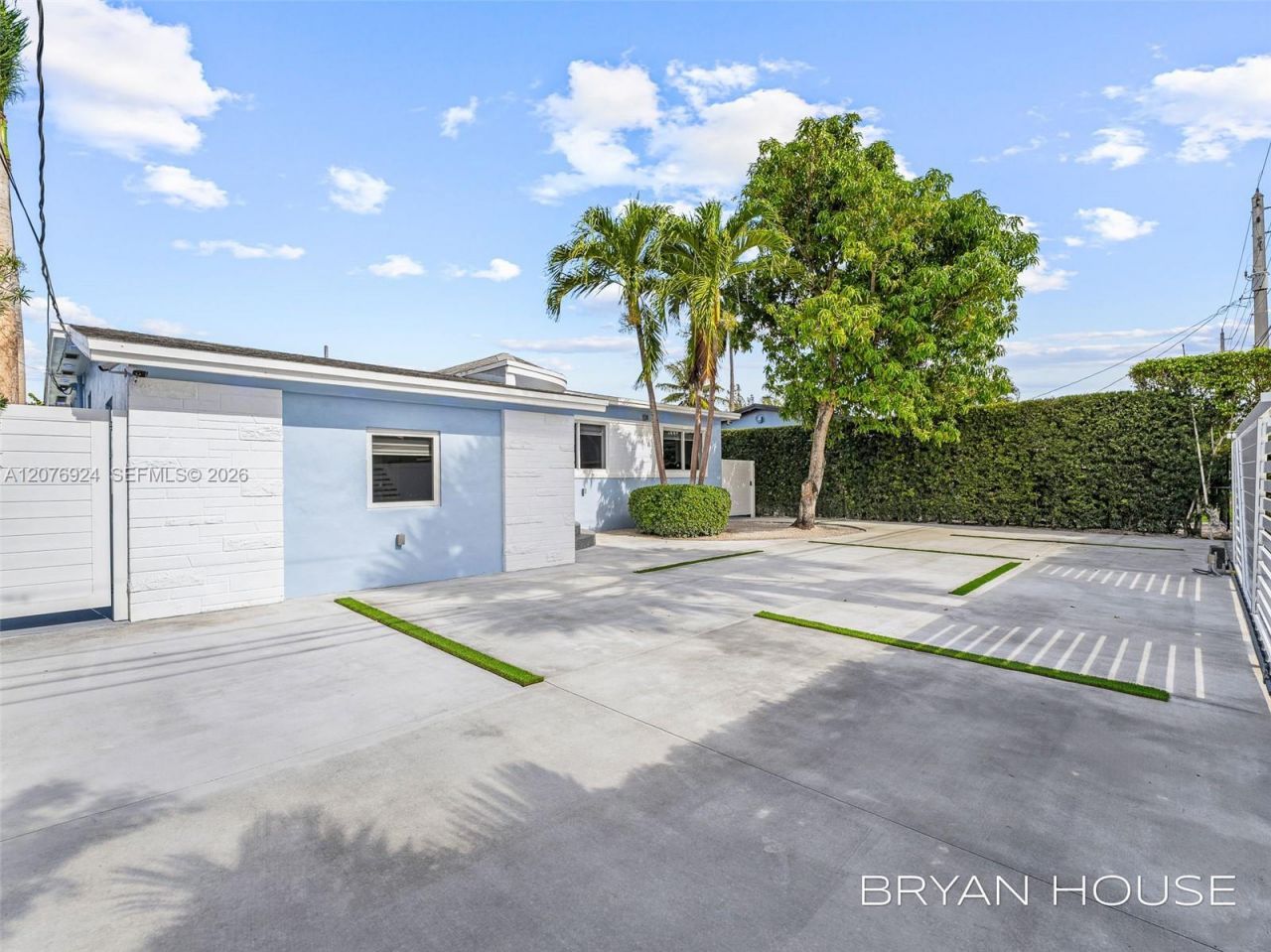 3341 NW 20th St, Miami, FL 33142 Photo