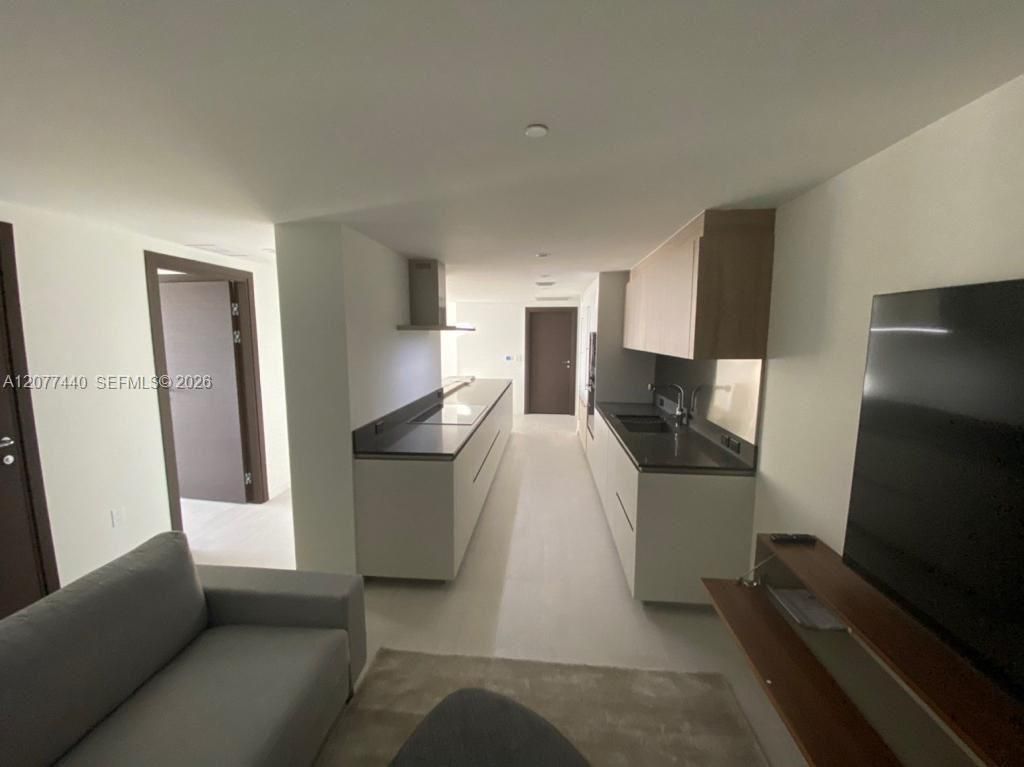 1000 Brickell Plaza , Unit 4506, Miami, FL 33131 Photo