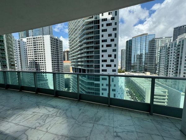 1331 Brickell Bay Dr , Unit 1704, Miami, FL 33131