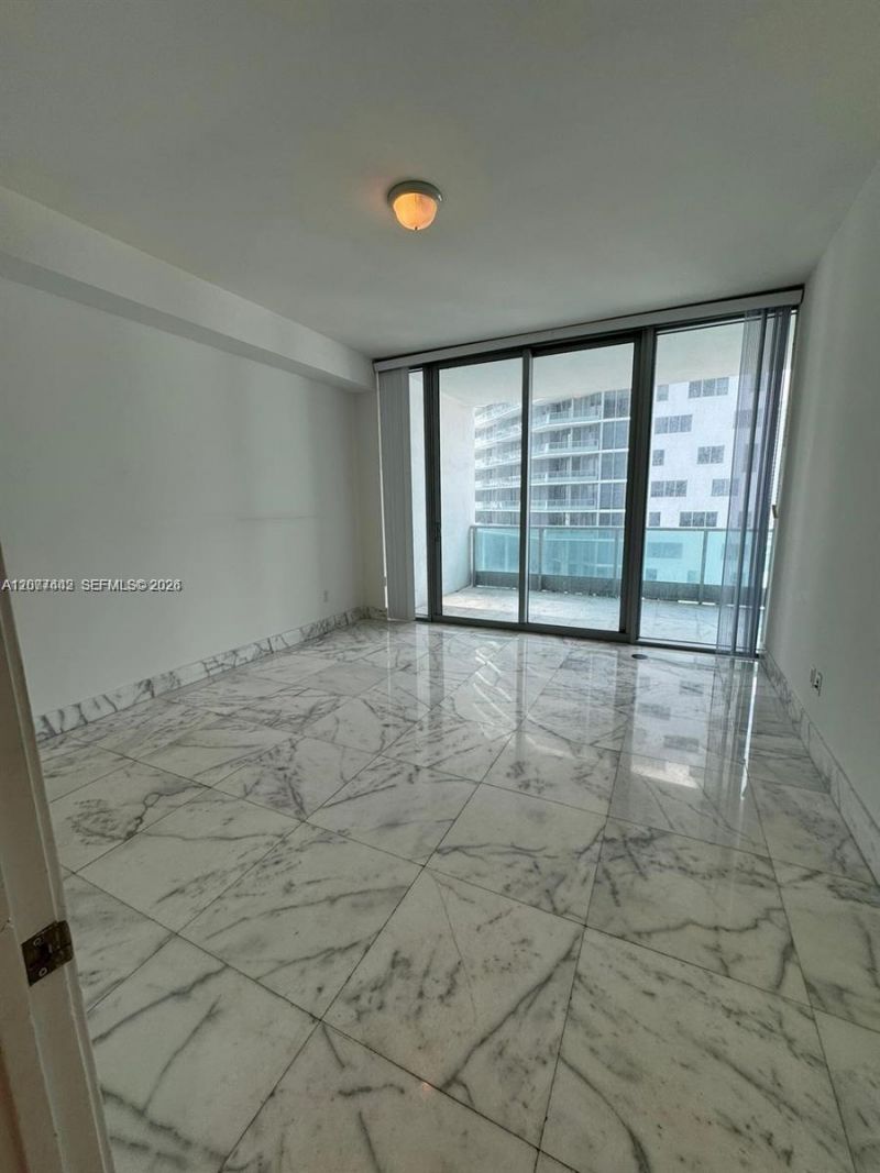 1331 Brickell Bay Dr , Unit 1704, Miami, FL 33131 Photo