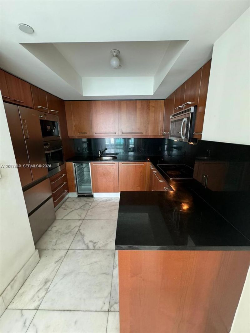 1331 Brickell Bay Dr , Unit 1704, Miami, FL 33131 Photo