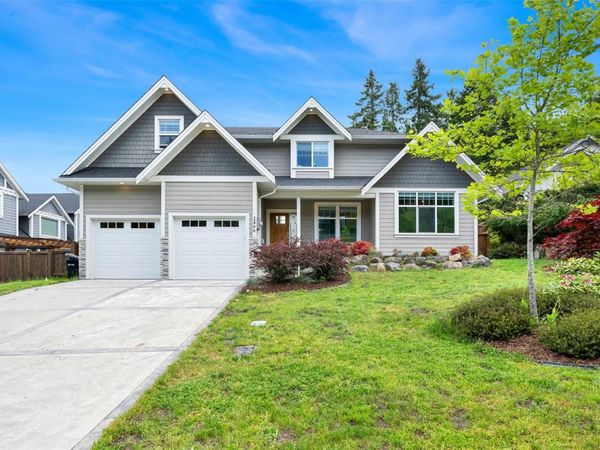 2466 Blairgowrie Rd, Mill Bay, BC V8H 1H3