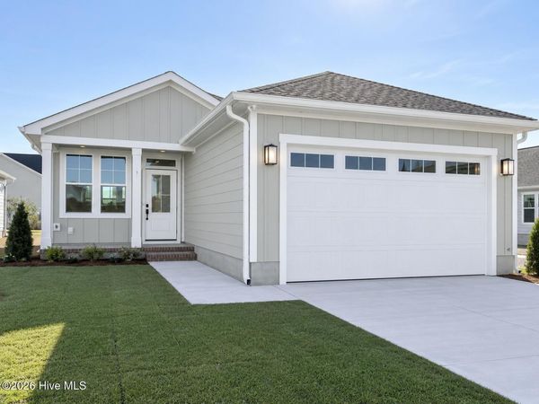 107 Winters Rest Road, Beaufort, NC 28516