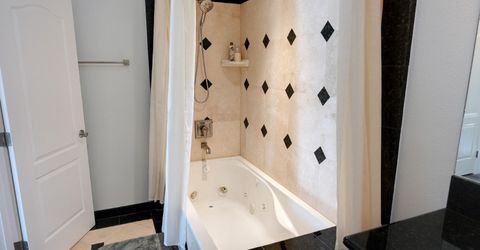 200 W 2nd Street, Unit APT 707, Reno, NV 89501 Photo