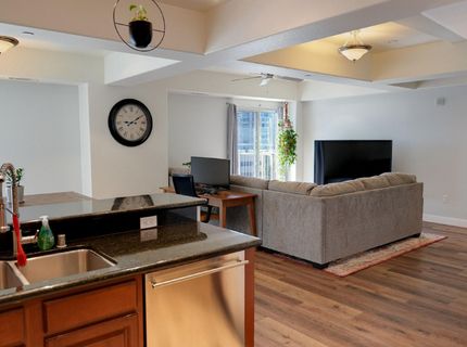 200 W 2nd Street, Unit APT 707, Reno, NV 89501 Photo