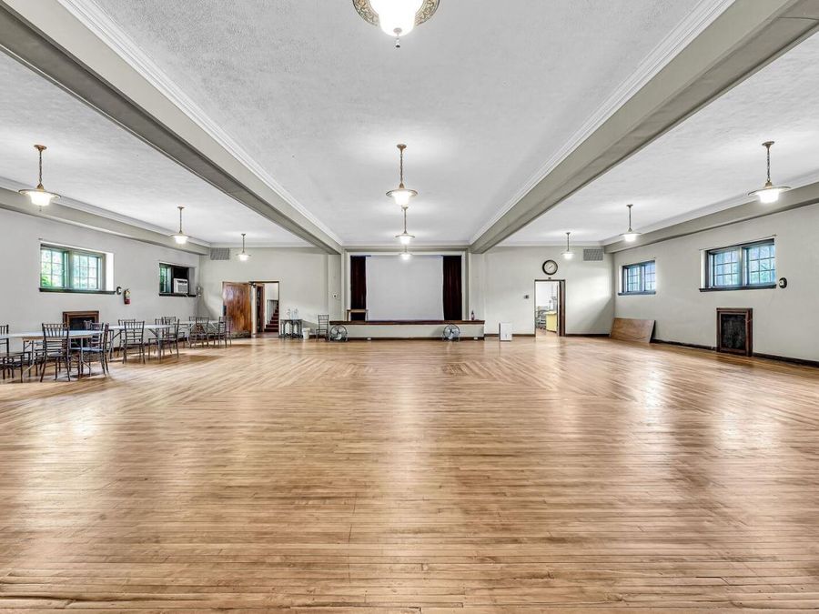 Property Image 32