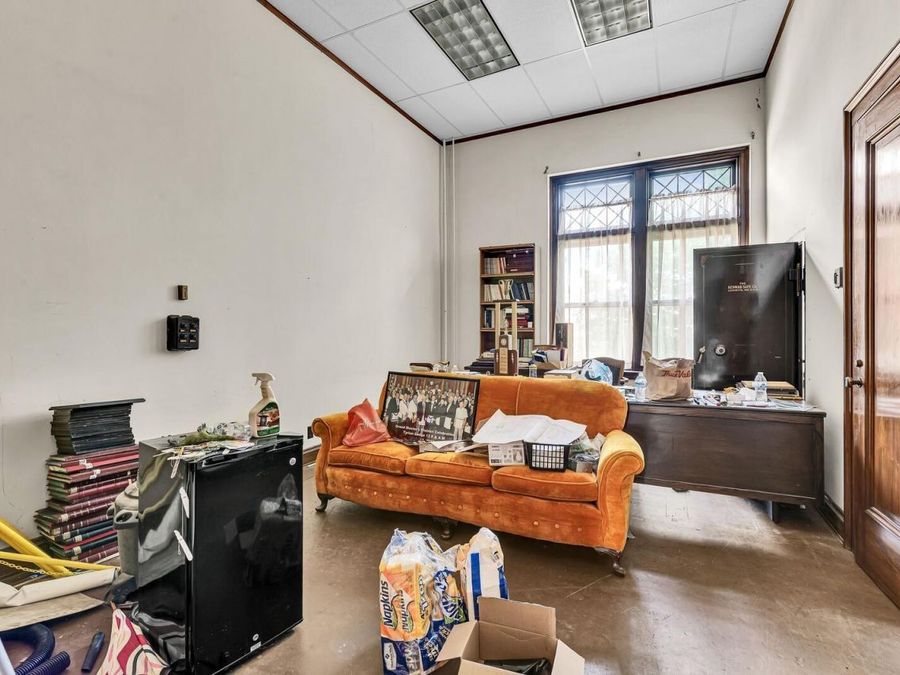 Property Image 40