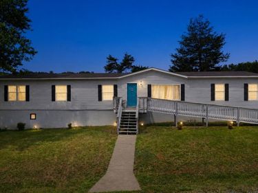 690 Hughes Road, Gladys, VA 24554