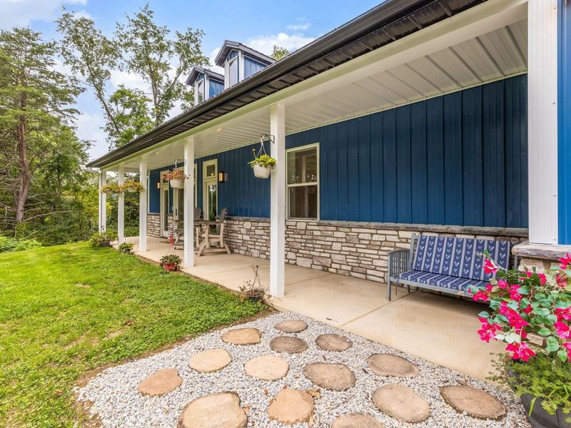 3299 Chicken Coop Hill Road SE, Lancaster, OH 43130 Photo 6