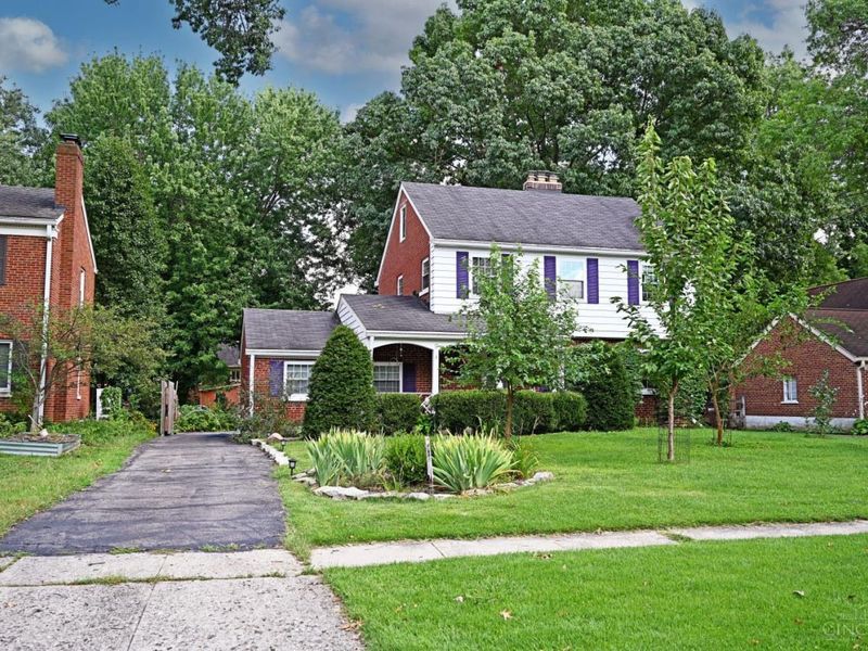 6570 Baywood Lane, North College Hill, OH 45224 Photo 2