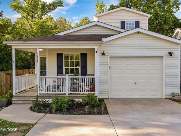 10508 Lone Star Way, Knoxville, TN 37932