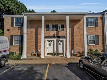 270 Buffalo Road, Unit 22, East Aurora, NY 14052