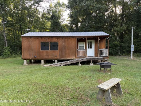 5835 Red Lick Road, Lorman, MS 39096
