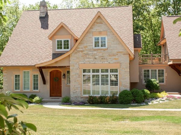 1046 Edinborough COURT, Lake Geneva, WI 53147