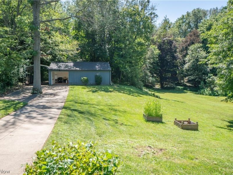 2892 Hayne Road, Akron, OH 44312 Photo 30