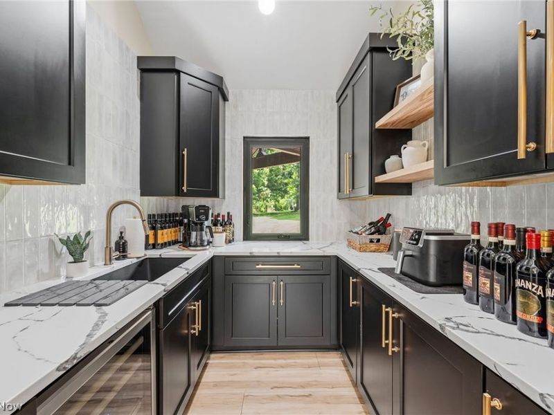 2245 Thoroughbred Drive, Wadsworth, OH 44281 Photo 13