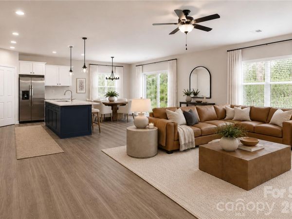 2231 Dardan Woods Drive , Charlotte, NC 28215