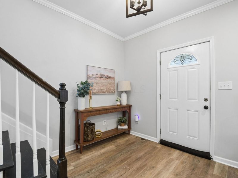 572 Frebis Avenue, Columbus, OH 43206 Photo 6