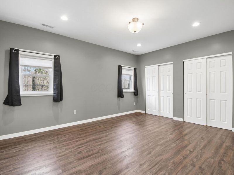 1121 W Washington Street , Baltimore, OH 43105 Photo 14