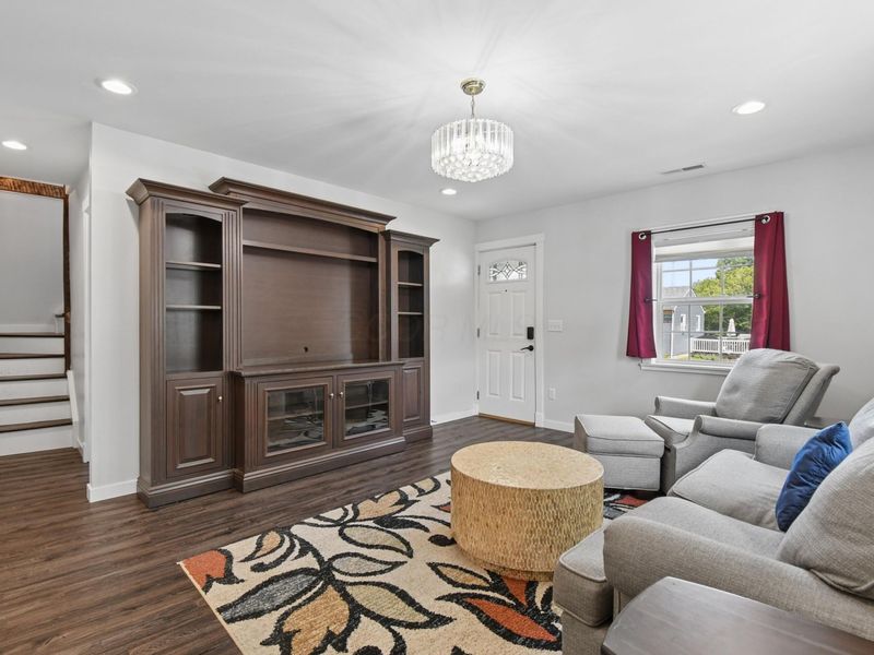 1121 W Washington Street , Baltimore, OH 43105 Photo 7